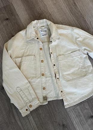 Джиснова куртка pull&bear 3
