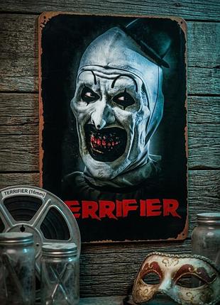 Металлическая табличка "клоун арт" (terrifier/ужасающий) 14x20 см