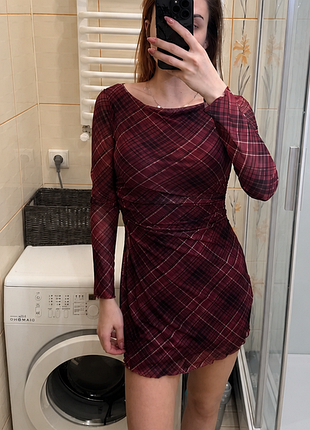 Платье женское в клетку stradivarius, s
