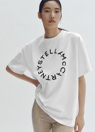 Футболка stella mccartney h&m колаборація