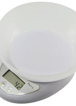 Вага кухонна електронна з чашею domotec mc-126 5kg