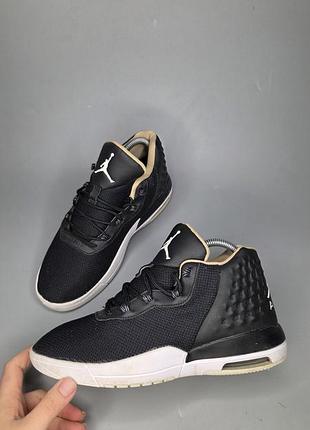 Кроссовки nike air jordan academy