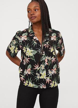 Гарна блузка divided (h&amp;m)