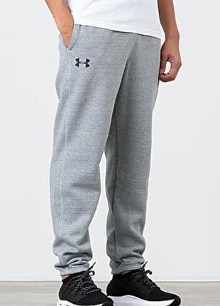 Мужские спортивные брюки серого цвета — модель under armour rival.