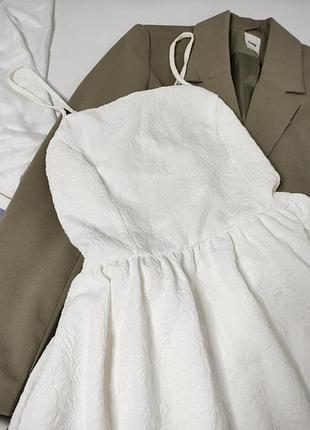 Платье мини белое 9