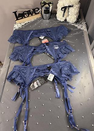 Шикарний пасок для панчіх hunkemoller noir