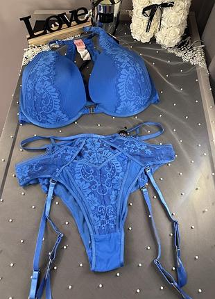 Неймовірно красивий комплект hunkemoller