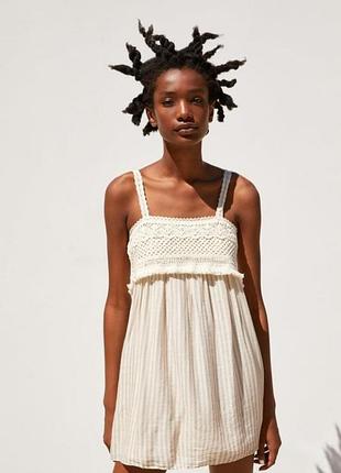 Красивое платье сарафан с кружевом zara