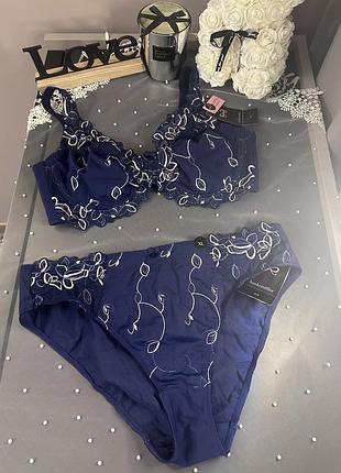 Шикарний комплект hunkemoller