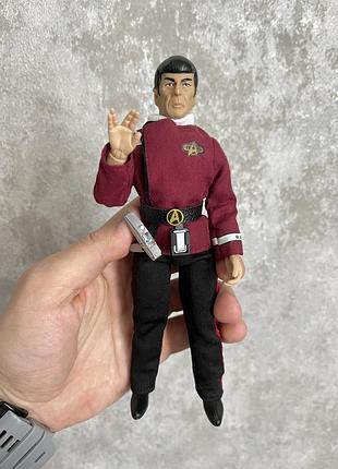 Фигурка капитана спока из фильма «звёздный путь ii: призрак хана» от mego