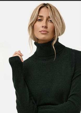Гольф светер uniqlo
