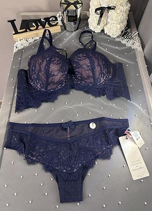 Розкішний комплект hunkemoller