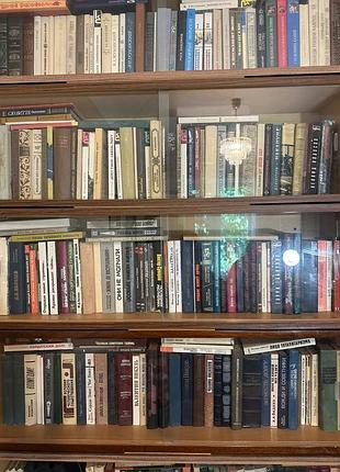 Художня література книга
