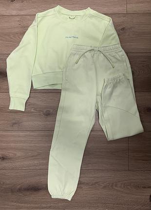 Спортивний костюм zara