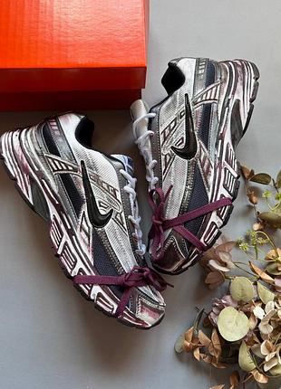 Стильные кроссовки nike initiator custom purple