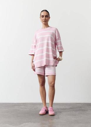 Вязаный трендовый трикотажный костюм топ футболка и шорты oversize