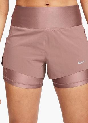 Женские спортивные шорты nike