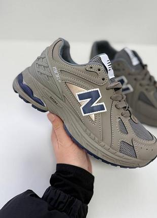 Женские кроссовки new balance серые