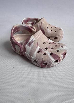 Тапки crocs
