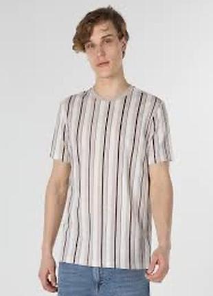 Щільна подовжена футболка zara s розміру