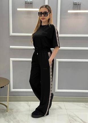 Костюми жіночі guess якість преміальна