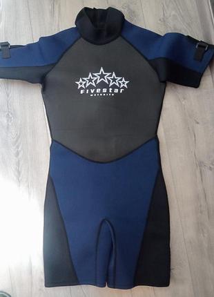 Женский гидрокостюм five star wetsuits (shorty) - размер xs-s ( подростковый )
состояние: нового, без дефектов. материал сохранил эластичность, принт целый.