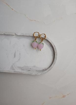 Сережки полунички