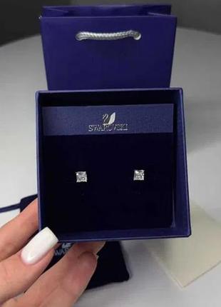 Сережки swarovski stilla attract топ