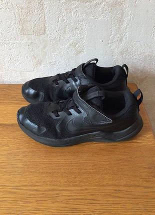 Оригiнальнi кросiвки nike, р 32-33, устiлка 21 см