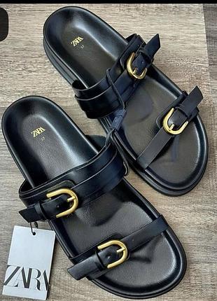 Шльопанці чорні сандалі zara