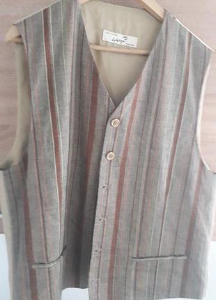 Whoopi 

casual wear
42/xl/50
жилет з льону та віскози 
ідеальний стан ( стан нового)