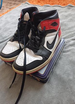 Кросівки nike air jordan 1