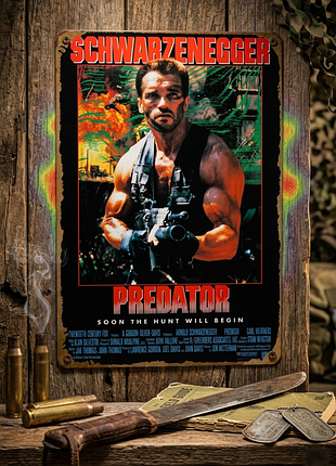 Металлическая винтажная табличка "хищник" (predator) арнольд (14х20см)