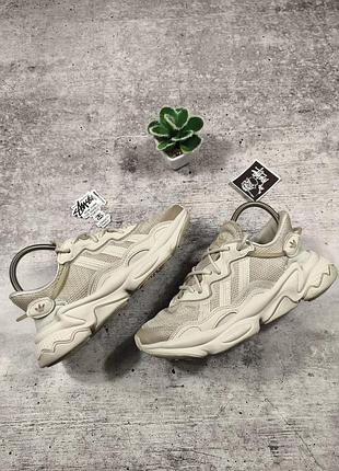 Кроссовки adidas ozweego