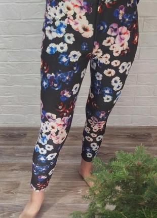 Лосины с цветочным принтом