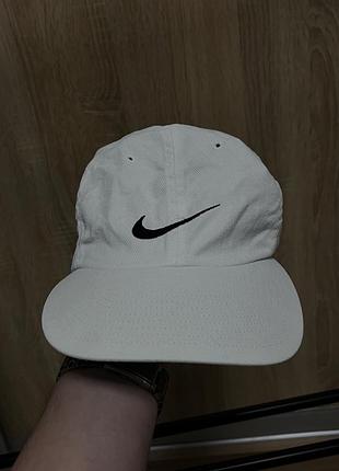 Кепка nike vintage / біла / регульований розмір