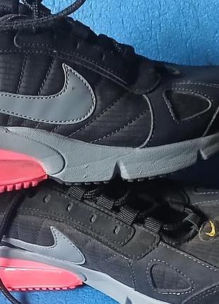 Фирменные кроссовки nike air