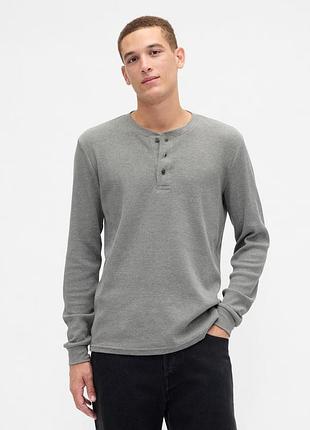 Мужской лонгслив gap из вафельной ткани