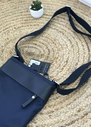 Темно -синя , міні сумочка на замочку