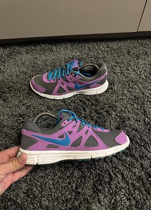 Оригінальні кросівки nike