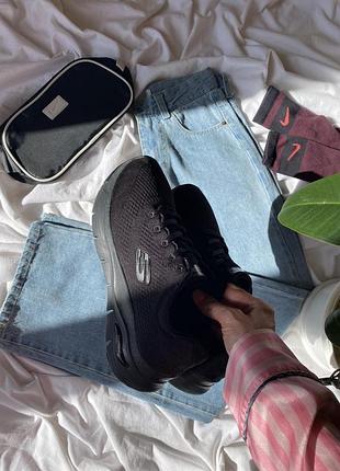 Skechers arch fit арка фит женские тренеры 39 (26см.) 25.5см.
