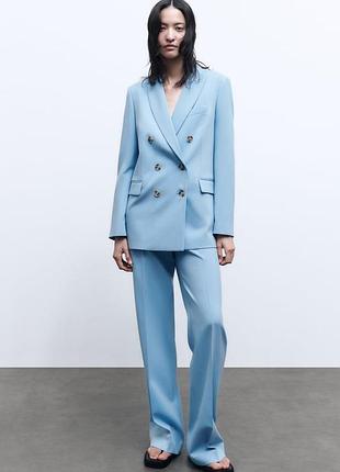 Костюм брючный zara.