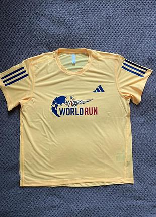 Футболка adidas оригінал.