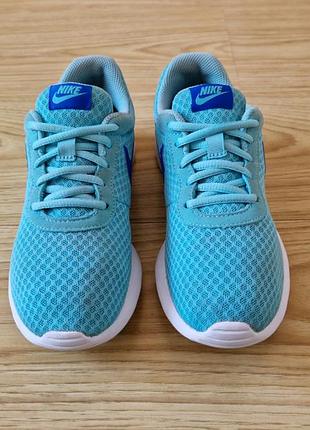 Кроссовки женские nike 37.5 размер (столка 23.5см) original