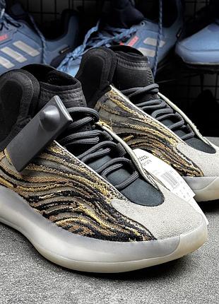 Кросівки черевики adidas yeezy qntm gx1331