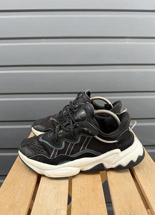 Кросівки adidas ozweego