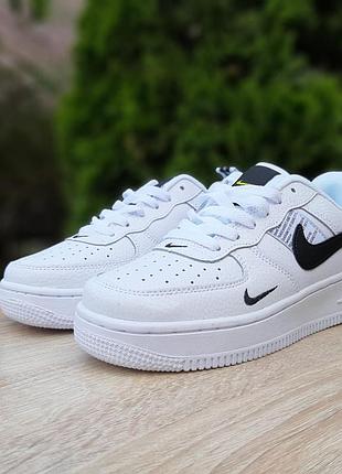 N1ke air force 1 lv8 низкие белые черная запятая