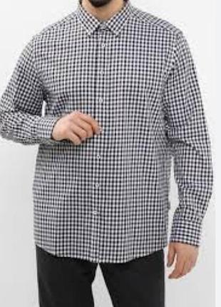 Мужская рубашка polo ralph lauren в мелкую клетку,размер xl, бренда polo ralph lauren. 
в идеальном состоянии.