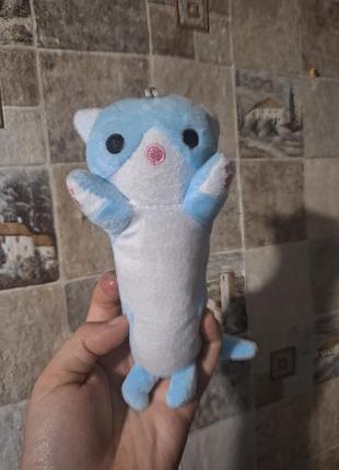 Мягкая игрушка-брелок кот-батон, голубой 15 см (