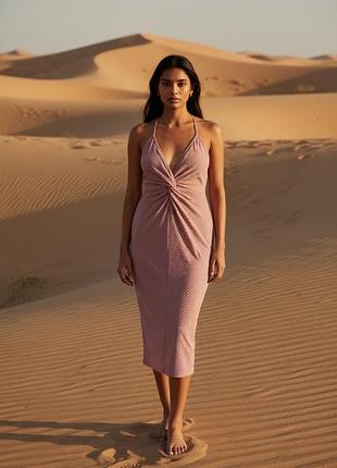Сарафан ніжного кольору